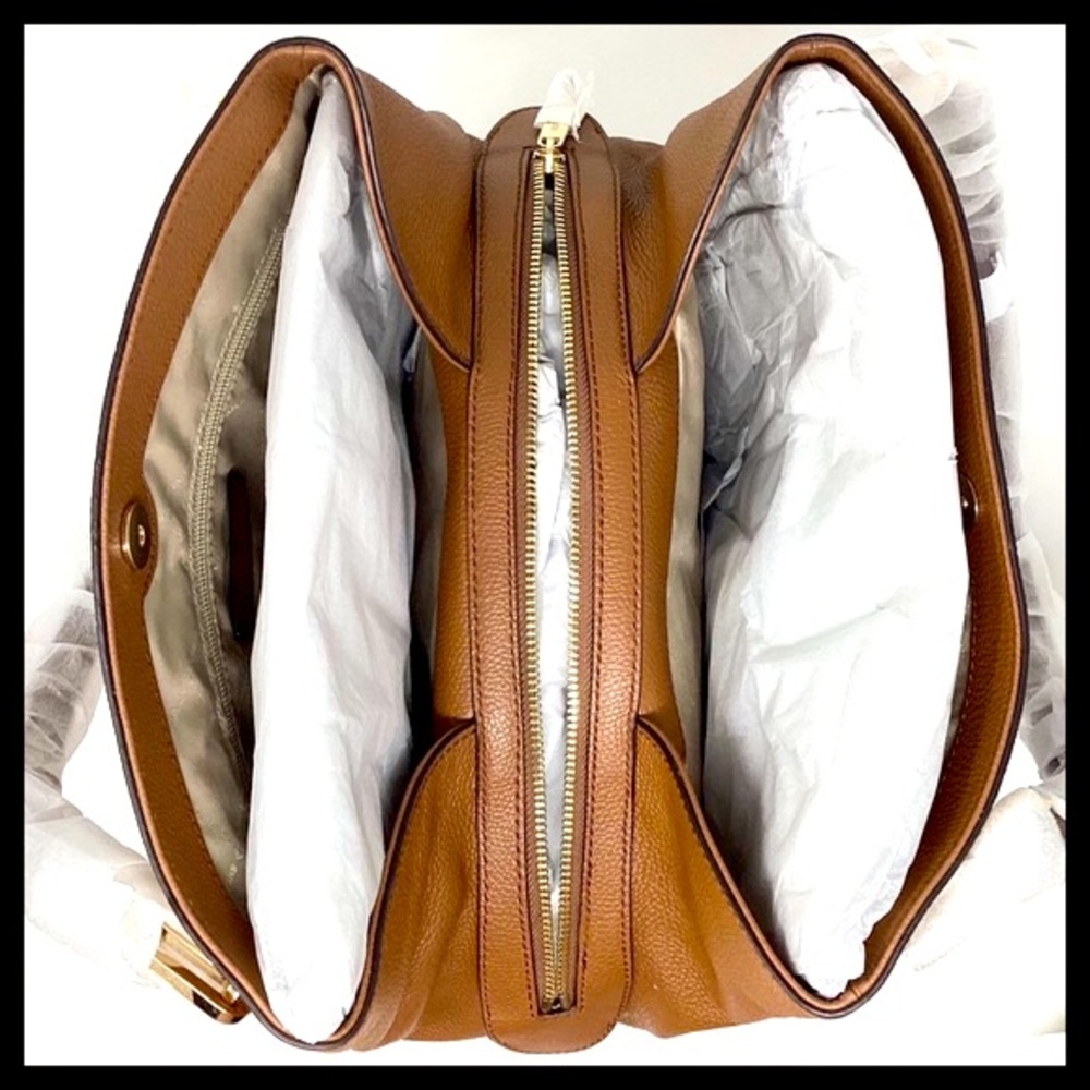 MICHAEL KORS Leighton Large Shoulder Bag Pebbled Leather Color: Luggage - Picture 8 of 11